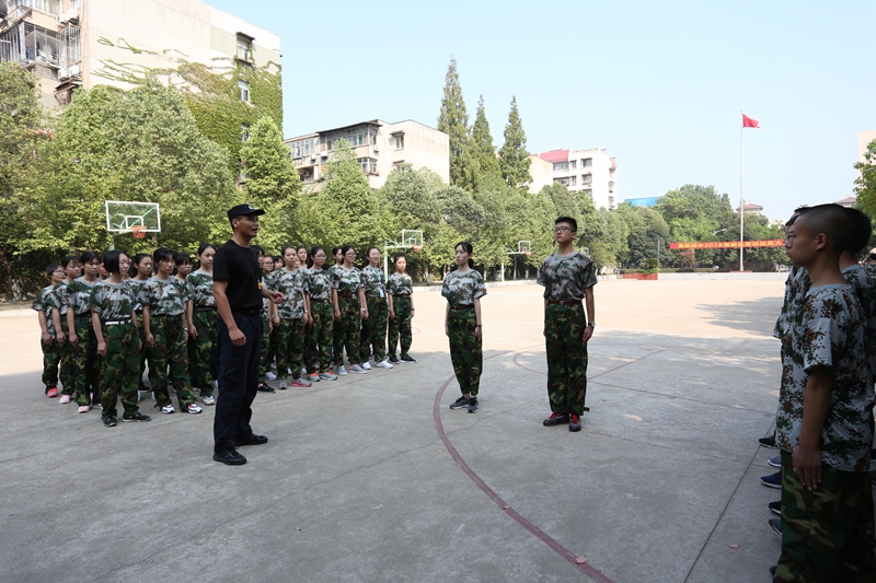 1535190752978413.jpg W11A1894.JPG