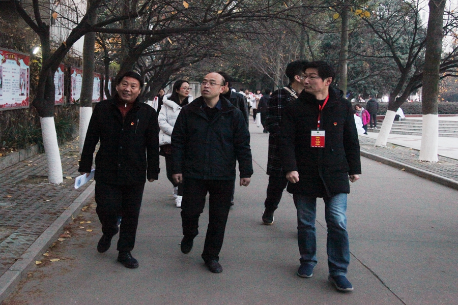 1576153363104399.jpg IMG_4717.JPG