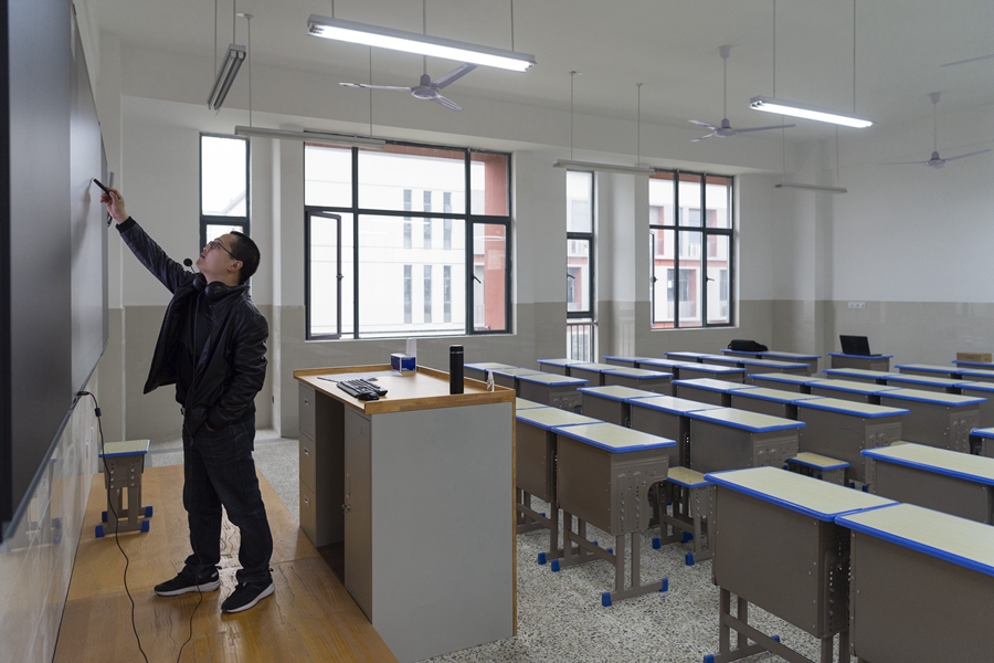 1586689866436815.jpg 5.jpg