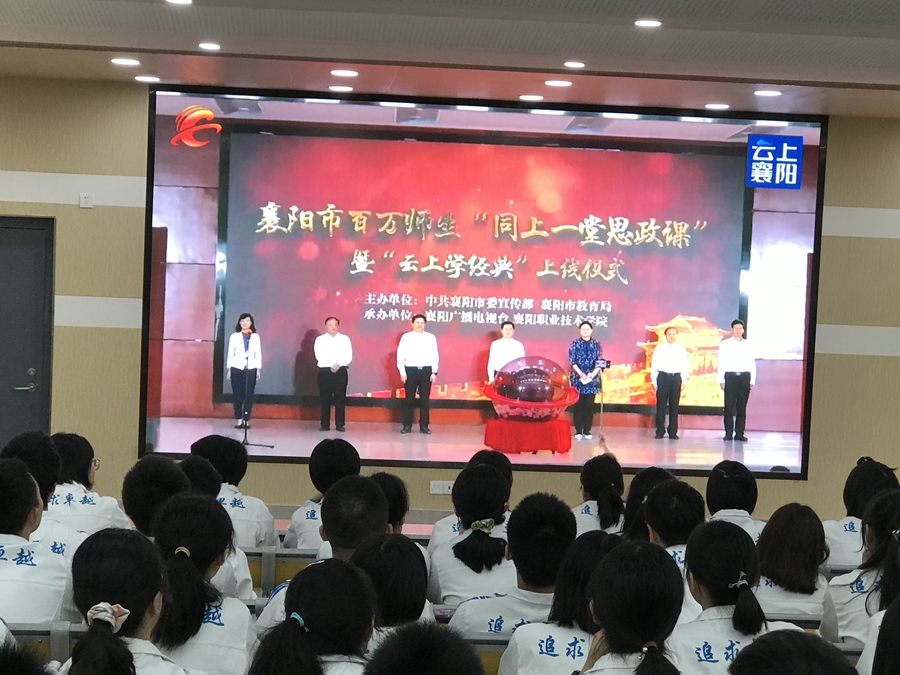 1601279170296833.jpg 05.jpg