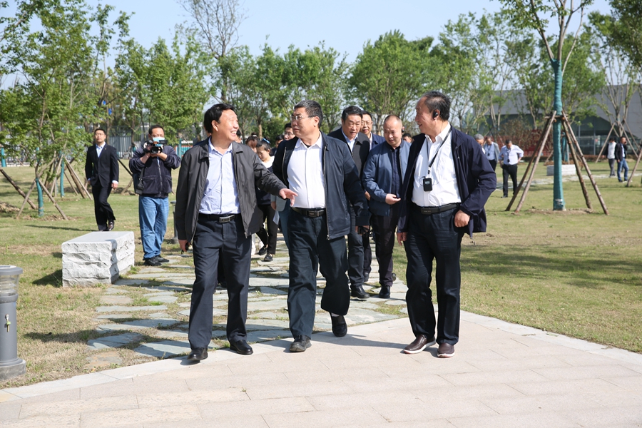 1619709068842605.jpg 02.jpg