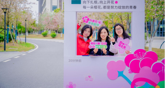 1743562407161842.png image.png